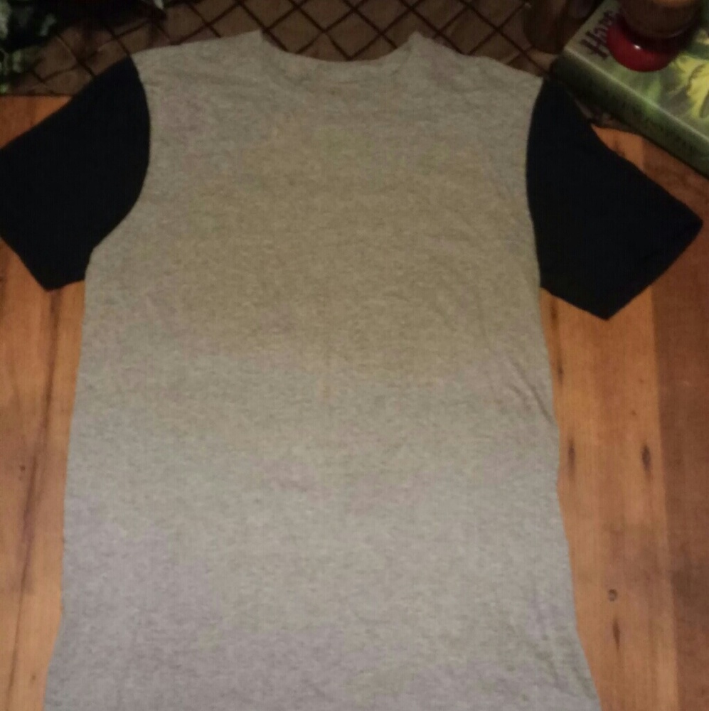 💜Plain Gray Tee